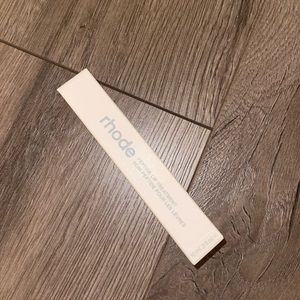 NEW Rhode Skin Peptide Lip Treatment - Salted Caramel